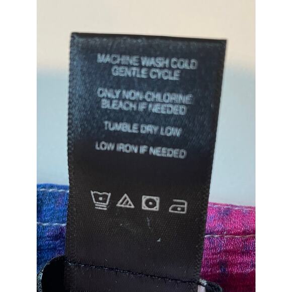 Ali Miles Colorful Abstract Print Artsy Top Pockets Button Front 3/4 Bell Sleeve - Picture 9 of 13